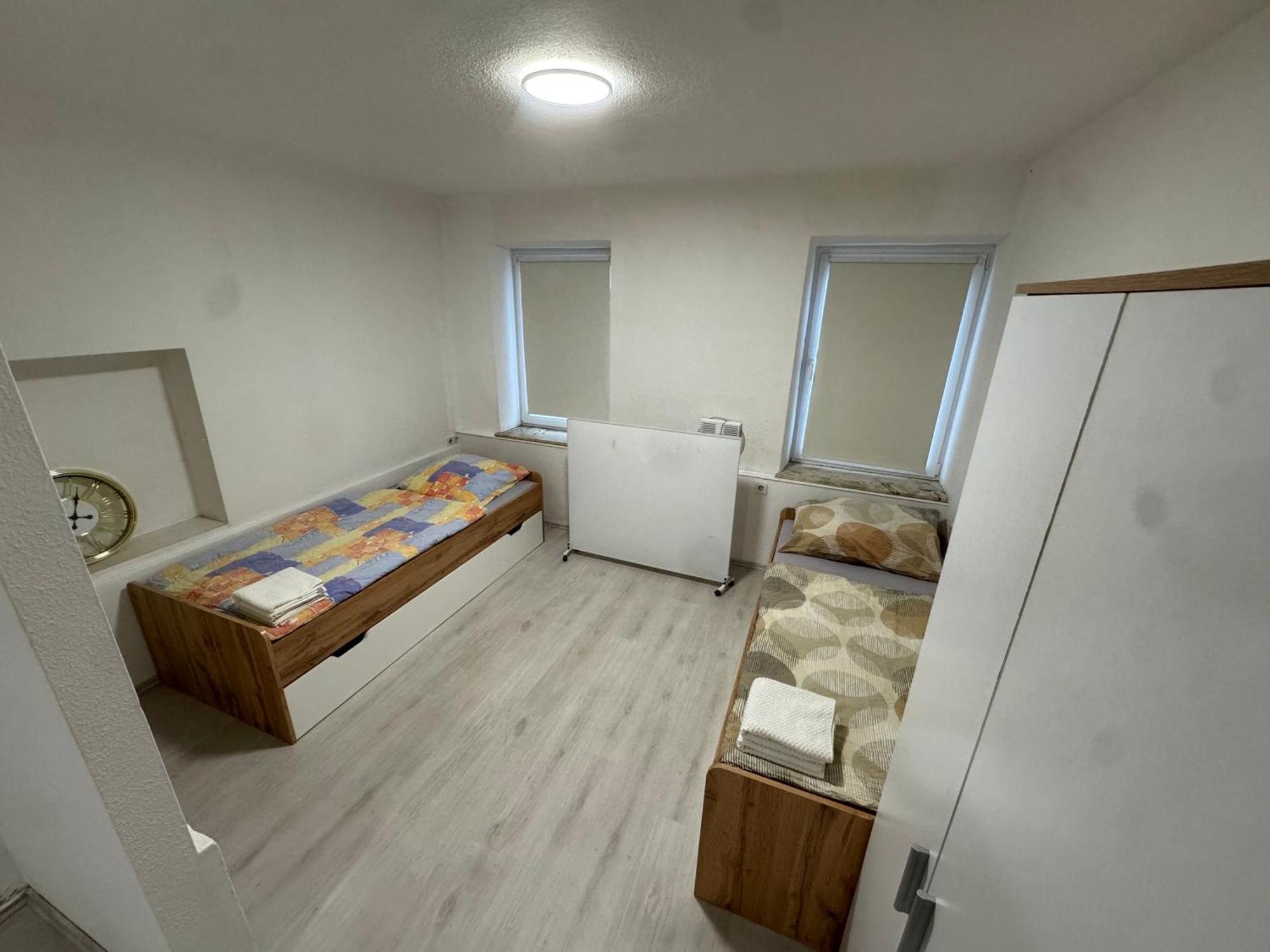 1 Schlafzimmer *